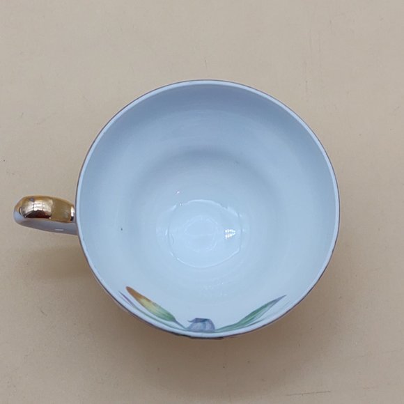 Tea Cup and Saucer by Ucagco - Picture 8 of 11